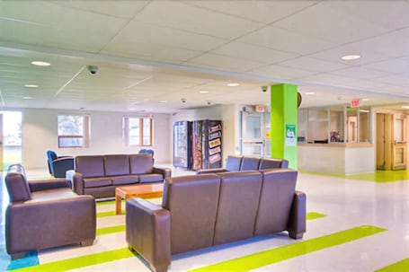 Reception. Residence & Conference Centre - Sudbury North