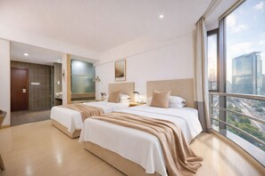 Premium bedding, in-room safe, individually decorated - Timmy Hotel (Guangzhou)