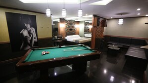 华丽客房, 1 张大床 (Super Deluxe) | 迷你吧、免费 WiFi、床单
