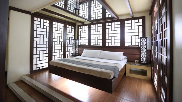 Mini Suite | 迷你吧、免费 WiFi、床  单