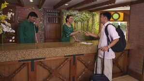 Reception - Pinoy Pamilya Hotel (Pasay)