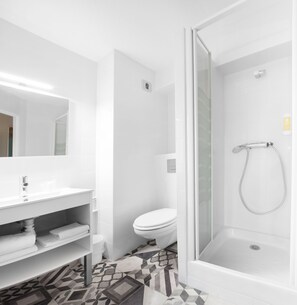 Soundproofing, iron/ironing board, free WiFi, bed sheets