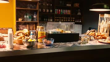 Daily buffet breakfast (EUR 8.90 per person)