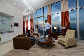 2 Bedroom Suite King Sea View Non Smoking