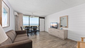25-inch TV with satellite channels - Beau Rivage Beach Resort (Wildwood Crest)