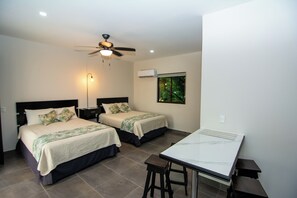 Coffres-forts dans les chambres, Wi-Fi gratuit