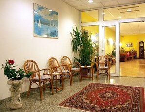 Interior entrance - Villa Clara (Nago-Torbole)