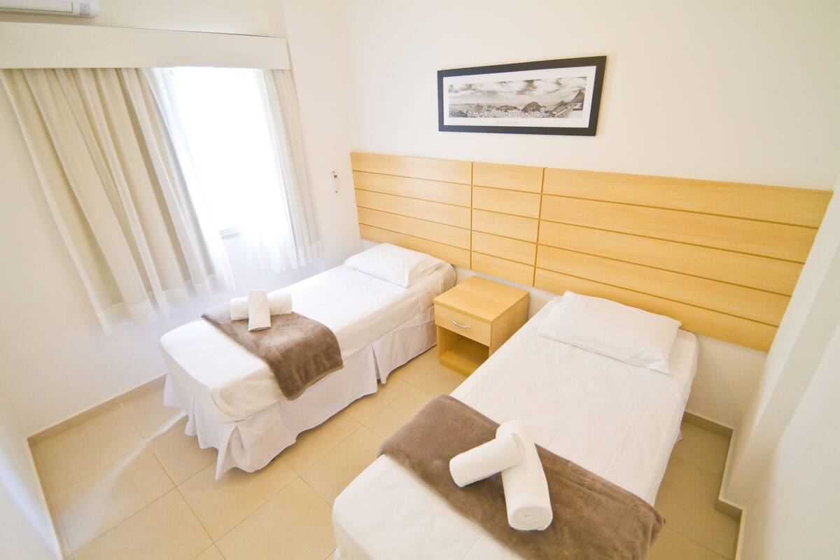 Apartment, 2 Single Beds | Desk, blackout curtains, free WiFi