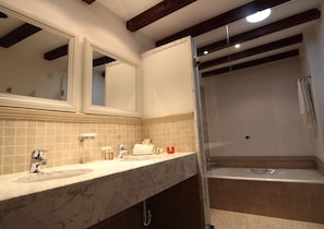 Free toiletries, hair dryer, towels