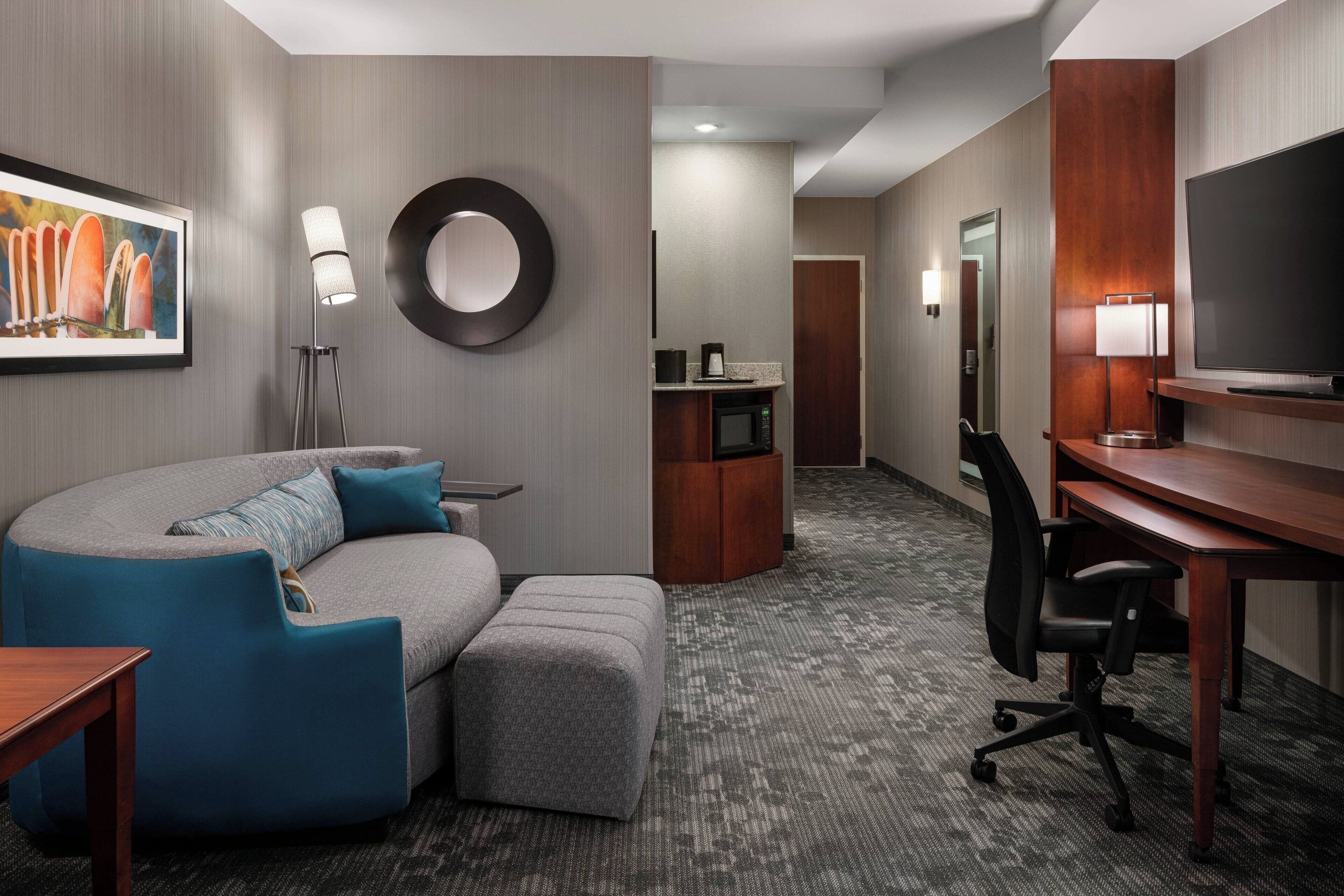 37-inch smart tv with satellite channels, tv, netflix