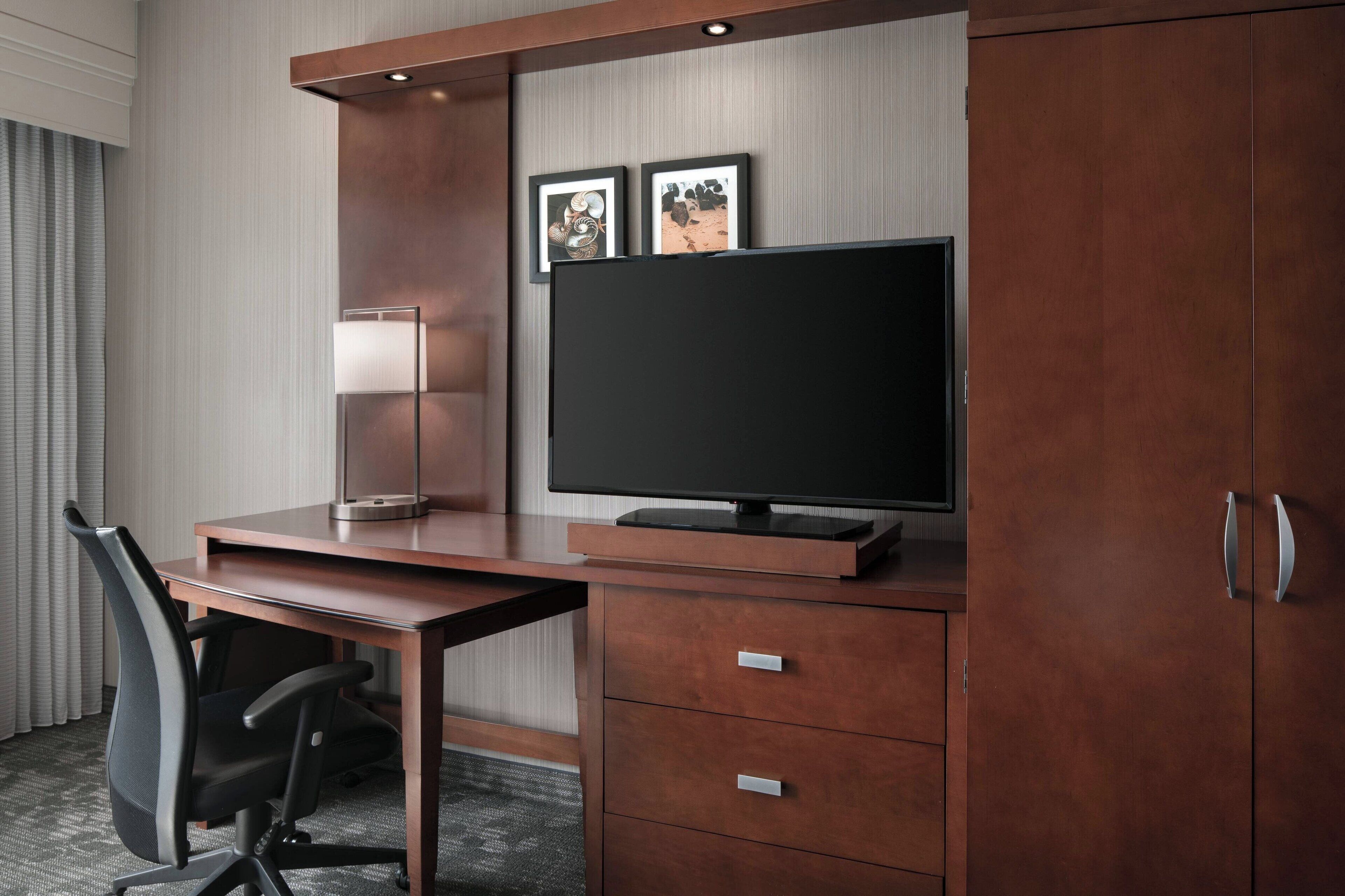 1 bedroom, premium bedding, desk, iron/ironing board