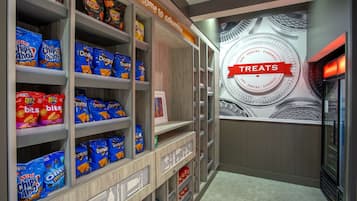 Snack bar