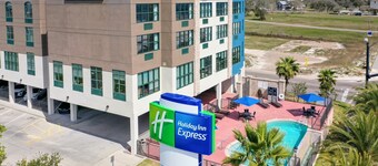 Holiday Inn Express Gulfport Beach by IHG