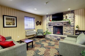 Lobby - Cobblestone Hotel & Suites - Wayne (Wayne)