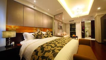 Premium bedding, minibar, in-room safe, desk