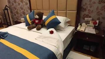 Internet, alarm clocks