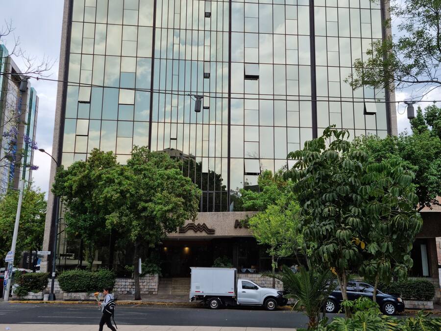 Fachada de la propiedad