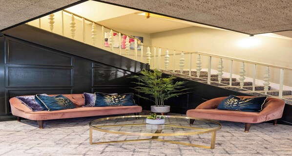 Lobby - The Monterey Hotel, Sure Hotel Collection by Best Western (St. Saviour)