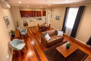 Télévision LCD, lecteur de DVD