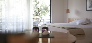 Junior Suite, 1 King Bed, Terrace