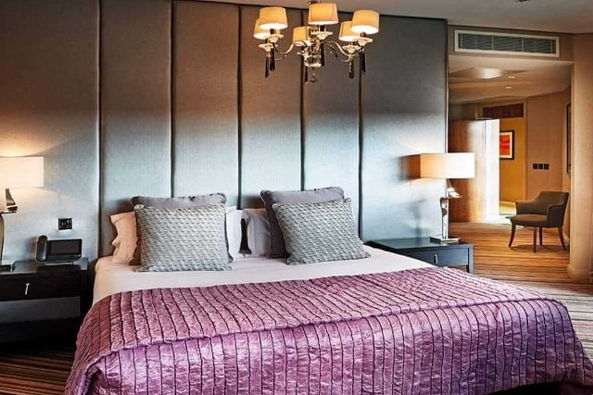 Literie de qualité, coffre-fort pour ordinateur portable, bureau