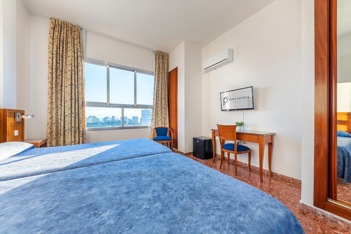 Economy Double Room | In-room safe, desk, blackout drapes, free WiFi