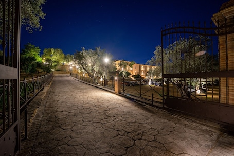 Entrada de la propiedad