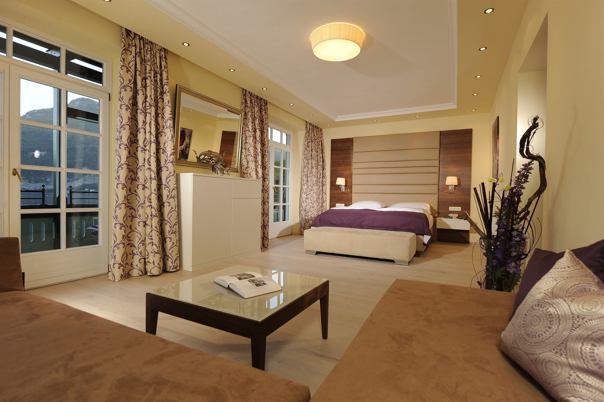 deluxe suite | 1 bedroom, in-room safe, free wifi, bed sheets