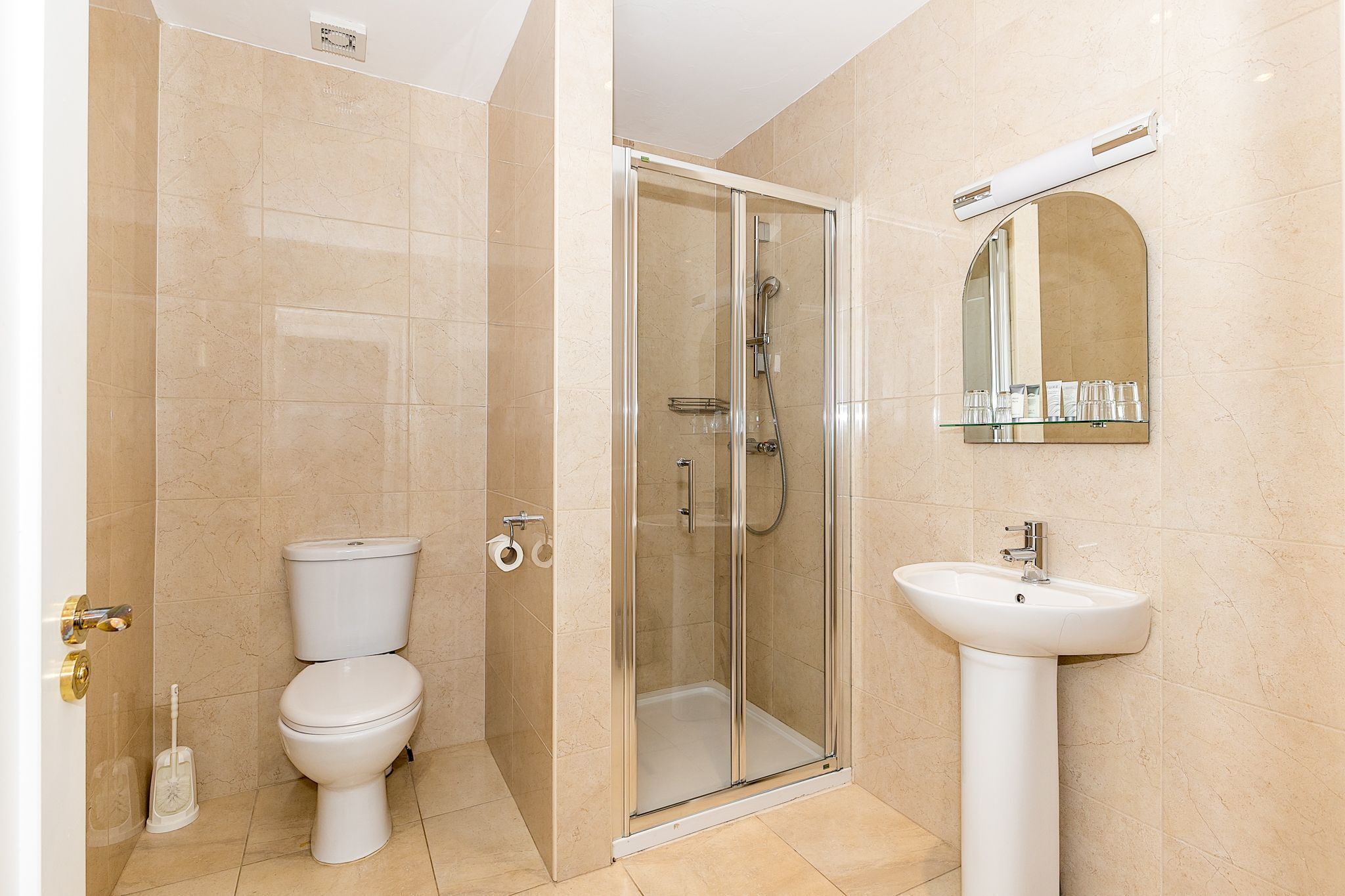 Photo - Hillview House