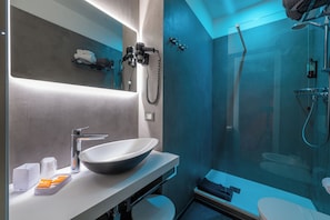 Bathroom - Hotel Fiume (Genoa)