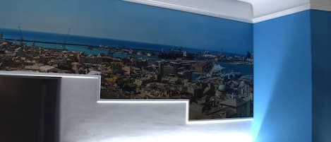 1 slaapkamer, een minibar, een bureau, een laptopwerkplek