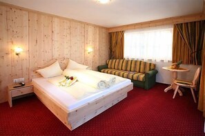 Allergikerbettwaren, Zimmersafe, Babybetten, Zustellbetten