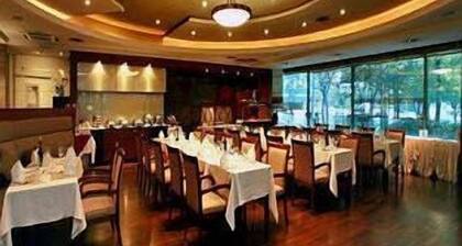 Vabien Suite 1 Serviced Residence