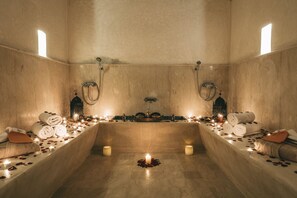 Couples treatment room(s), steam room, Turkish bath/hammam - Paradis Plage Surf Yoga & Spa resort (Tamri)