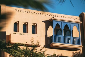 Junior Suite | Terrace/patio - Paradis Plage Surf Yoga & Spa resort (Tamri)