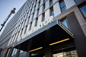 Exterior - Generator Berlin Alexanderplatz (Berlin)