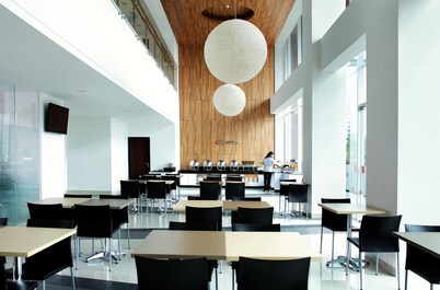 Amaris Hotel Tendean