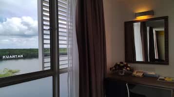 Premier Room | Living area