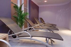 Sauna, body treatments, aromatherapy, body scrubs, facials, massages