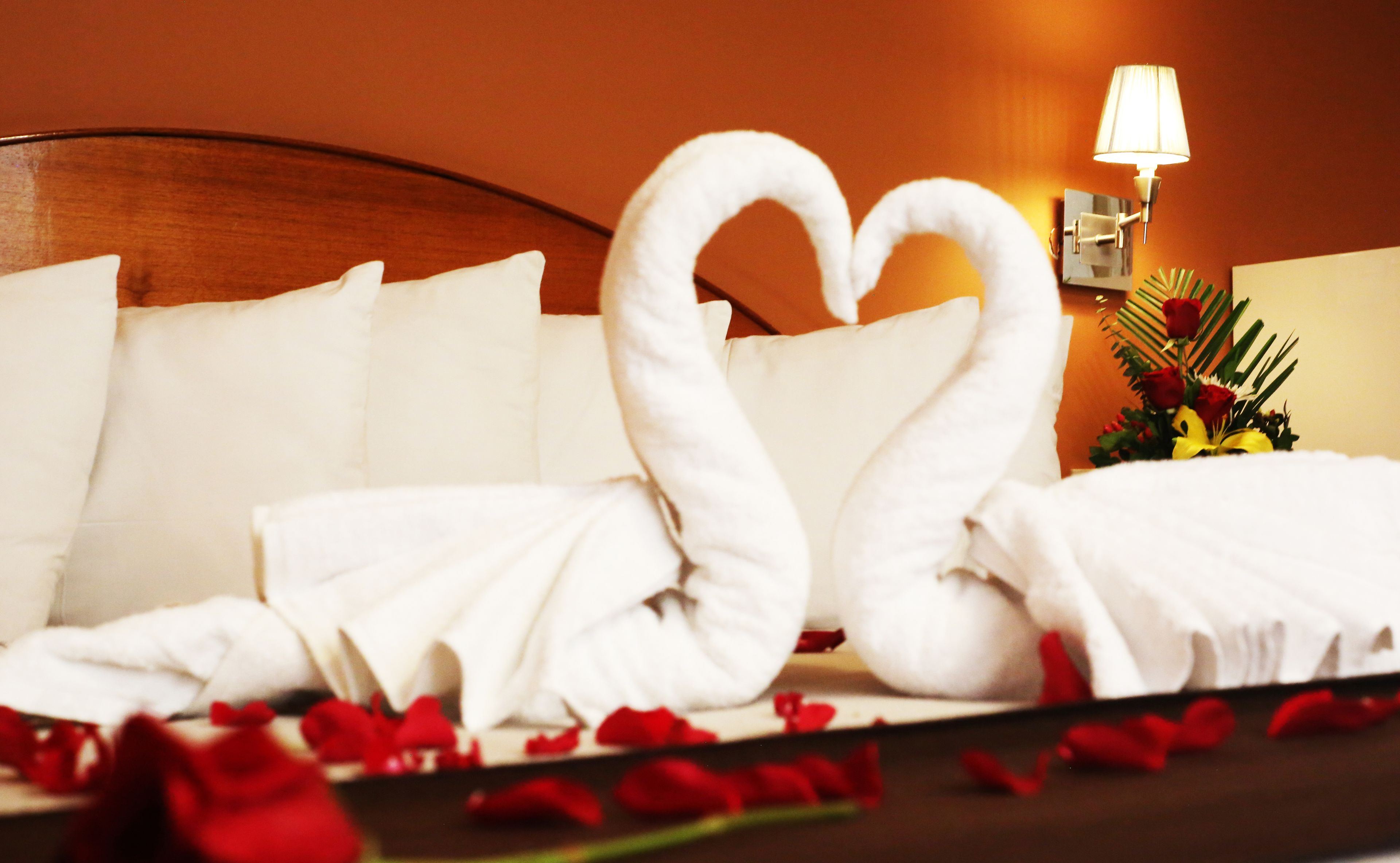 double room | down duvets, minibar, in-room safe, individually furnished