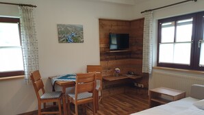Unclassified image, 3 of 6, button - Landhotel Lacknerhof (Goeriach)