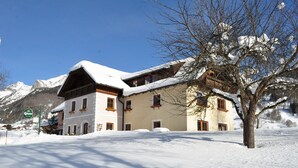 Unclassified image, 2 of 6, button - Landhotel Lacknerhof (Goeriach)