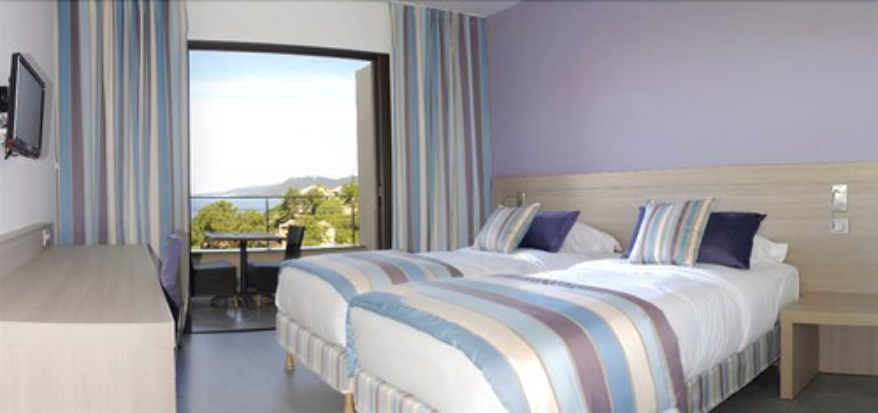 Premium bedding, minibar, in-room safe, blackout curtains