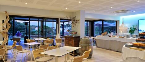 Area sarapan
