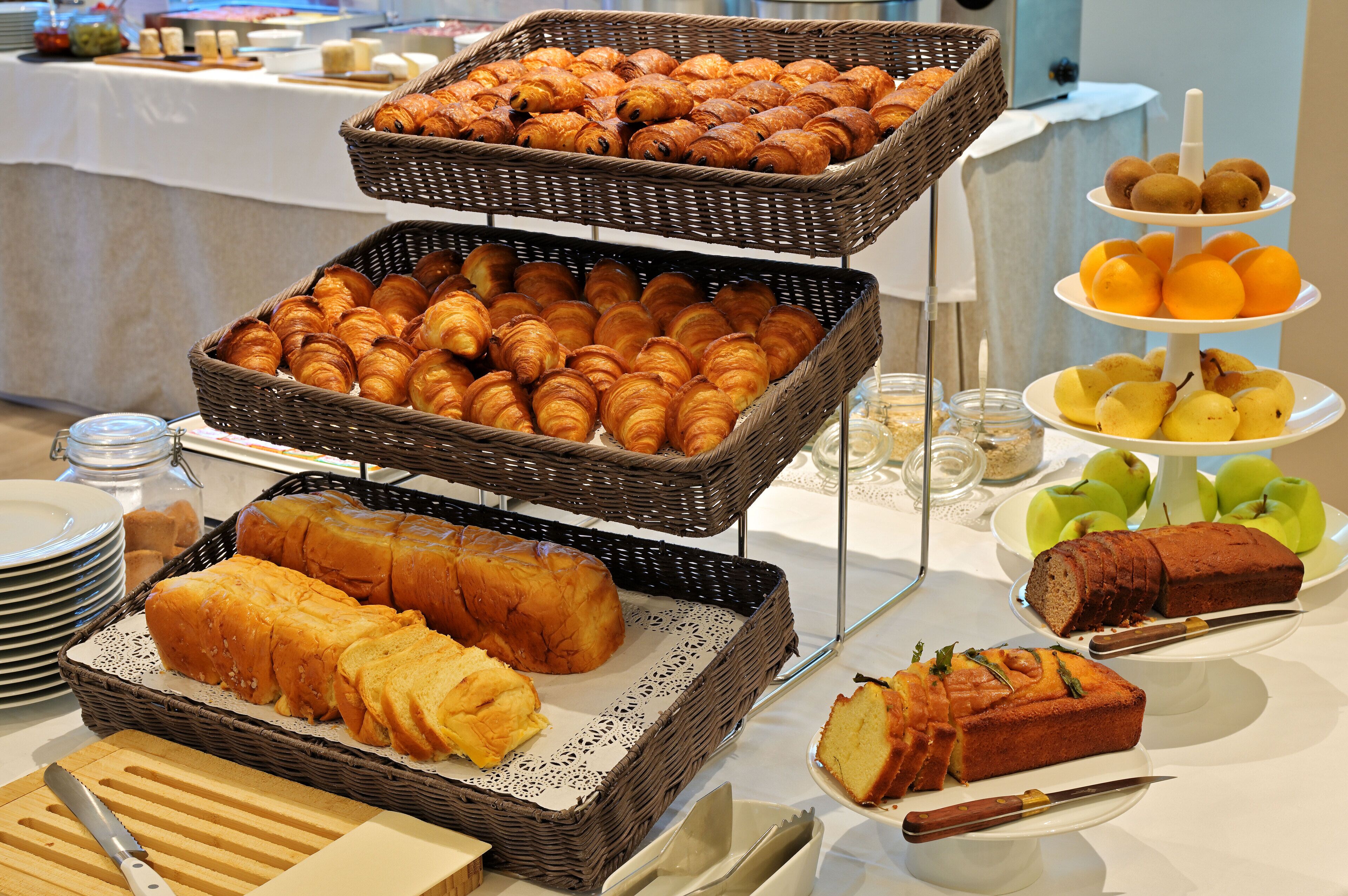 Café da manhã com buffet todos os dias mediante uma taxa