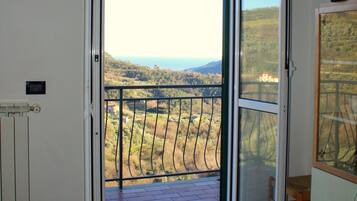 Apartment, 1 Bedroom (6 people) | Balcony