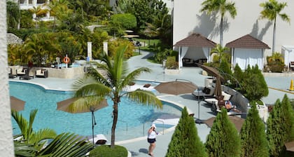 Lifestyle Royal Suites