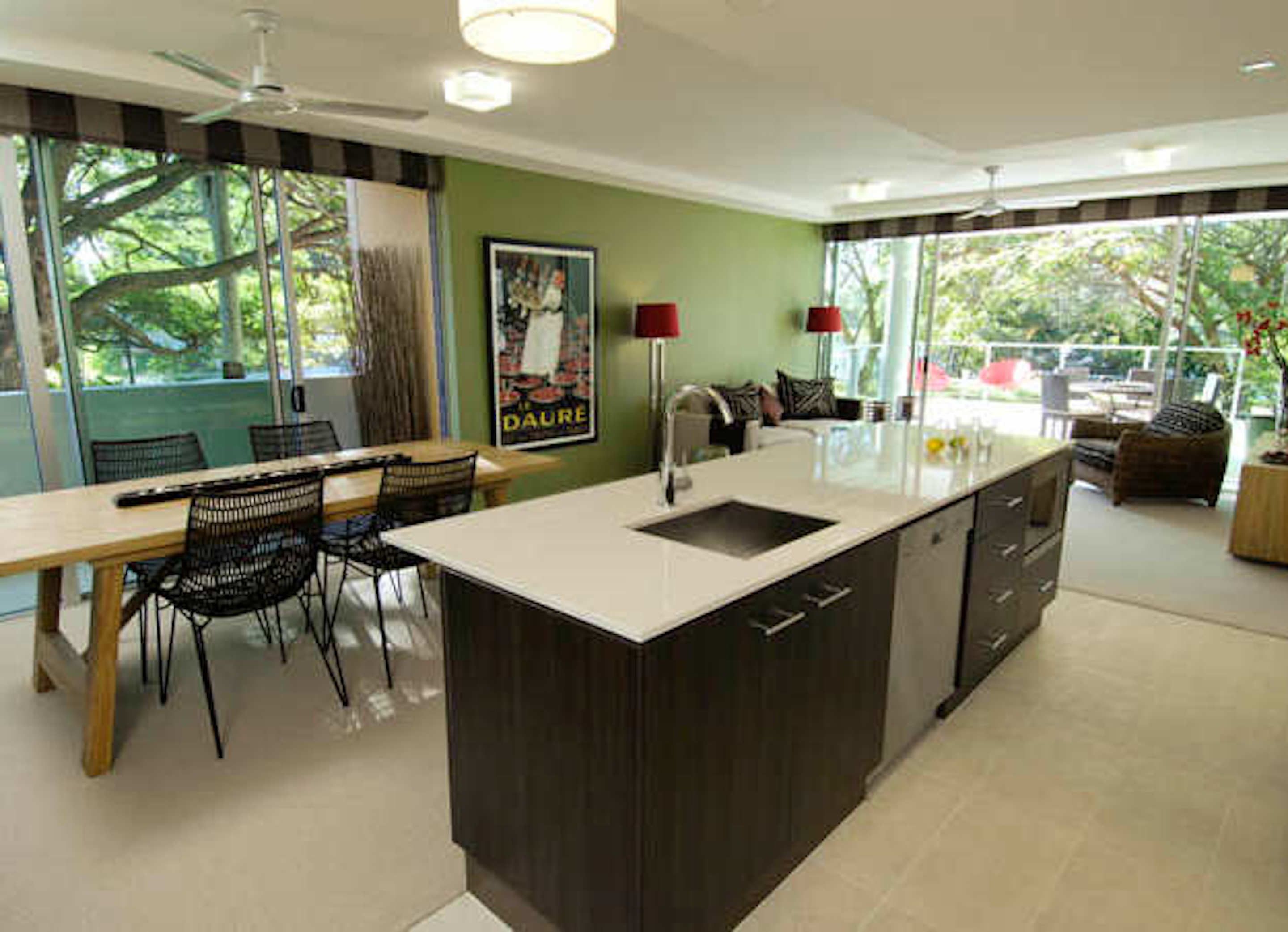 Standard Apartment, 3 Bedrooms | Living area