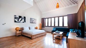 Deluxe-Zimmer | Select-Comfort-Betten, Minibar, Zimmersafe, individuell dekoriert