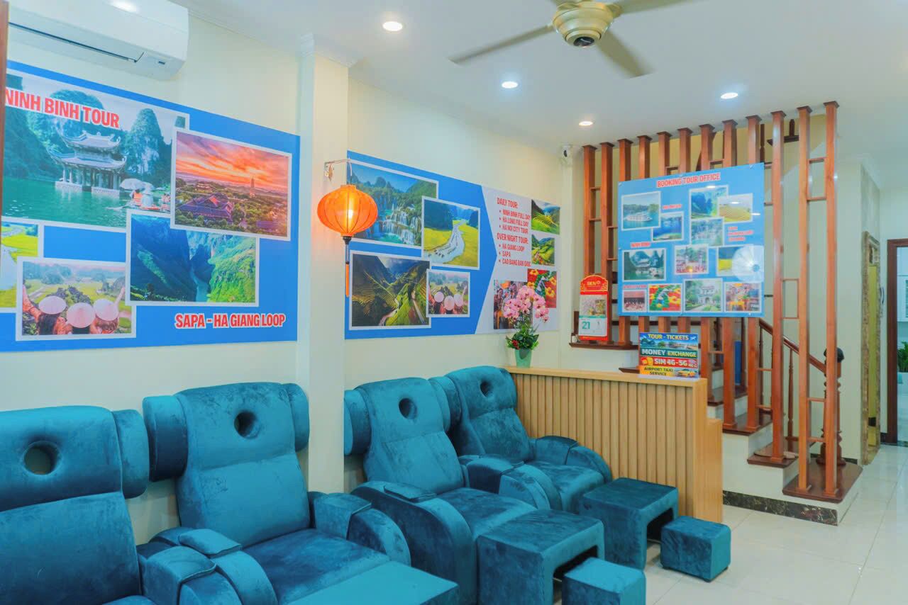 客房内保险箱、办公桌、隔音、免费 WiFi